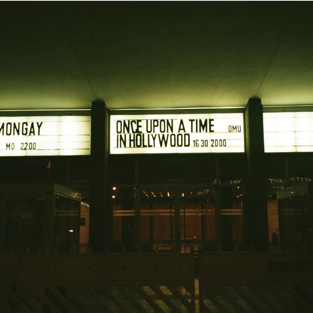 Image background services